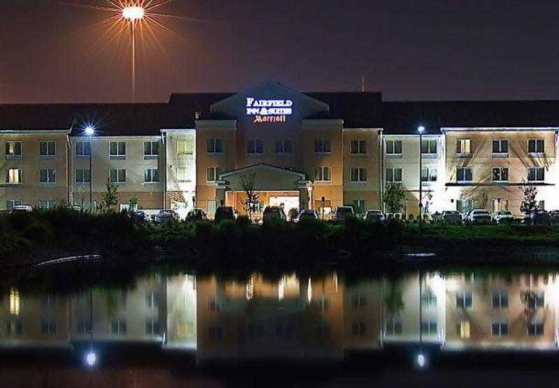 Fairfield Inn & Suites Tampa Fairgrounds/Casino Orient Park Ngoại thất bức ảnh
