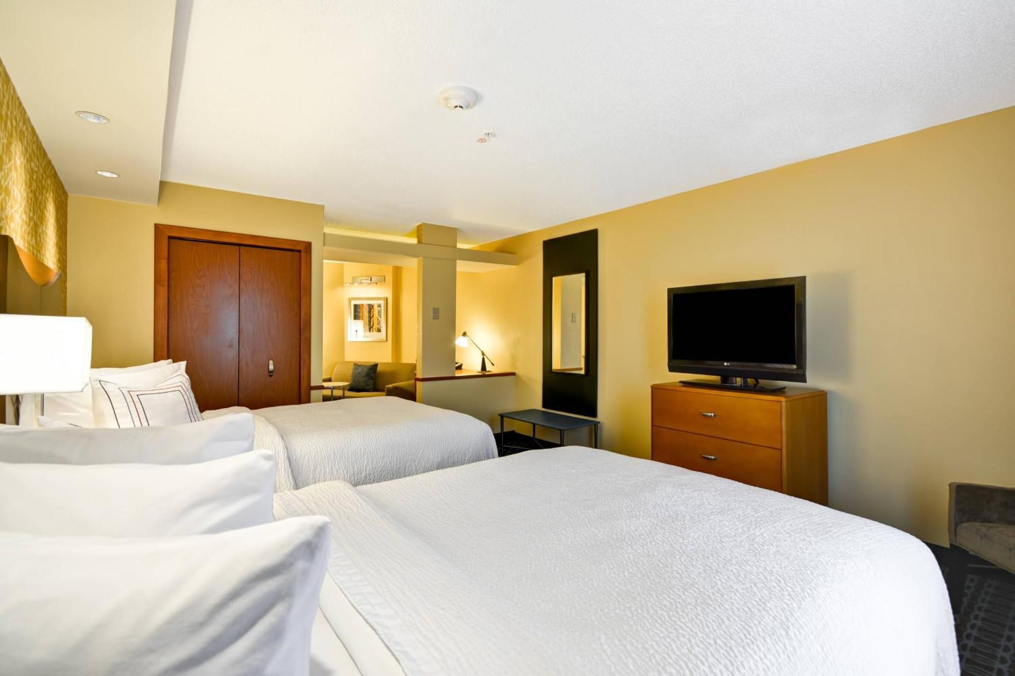 Fairfield Inn & Suites Tampa Fairgrounds/Casino Orient Park Ngoại thất bức ảnh