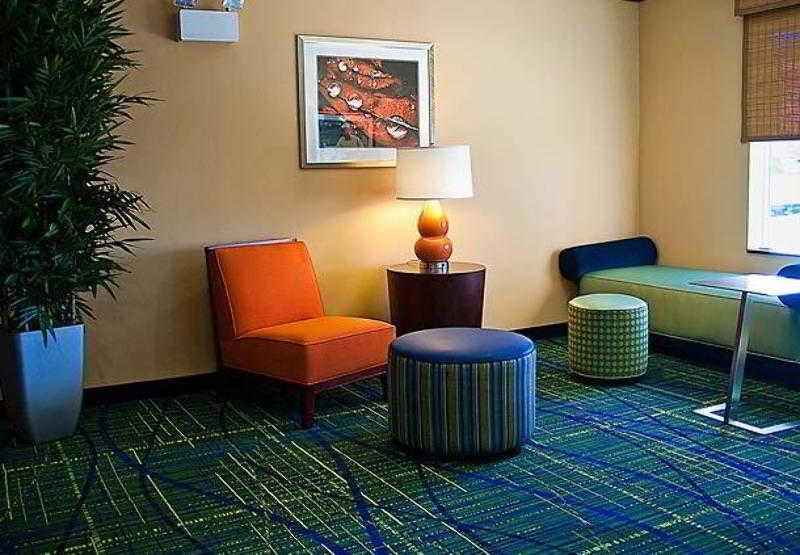Fairfield Inn & Suites Tampa Fairgrounds/Casino Orient Park Nội địa bức ảnh